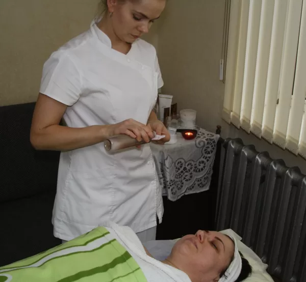 spēcīgas iedarbības pretgrumbu serums